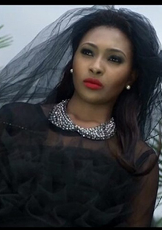 LILIAN ESORO